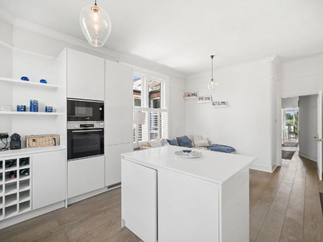 Apartment for rent in London Borough of Hammersmith and Fulham, Greater London