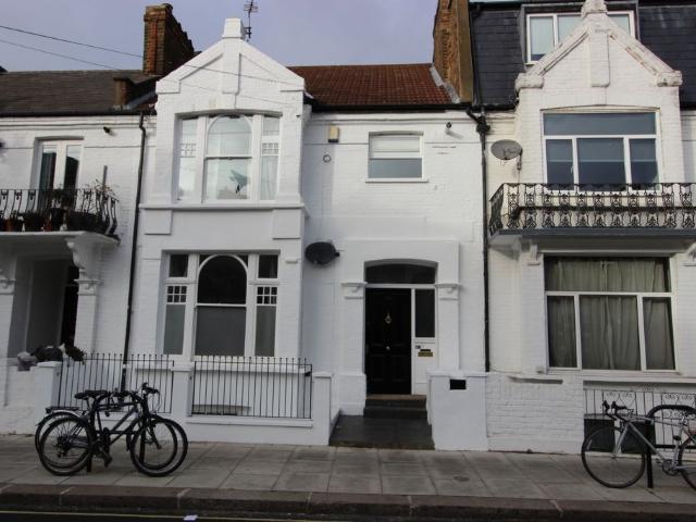 Apartment for rent in London Borough of Hammersmith and Fulham, Greater London
