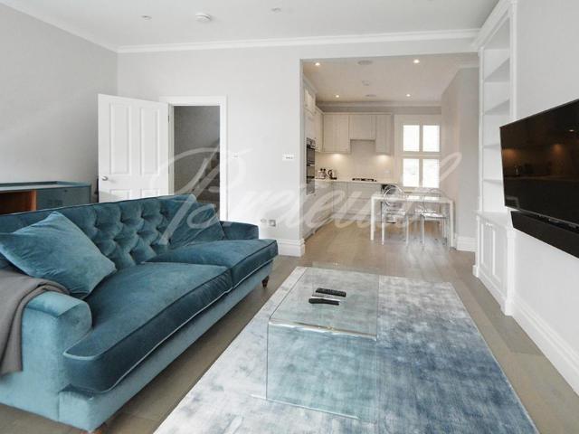 Apartment for rent in Fulham, Greater London