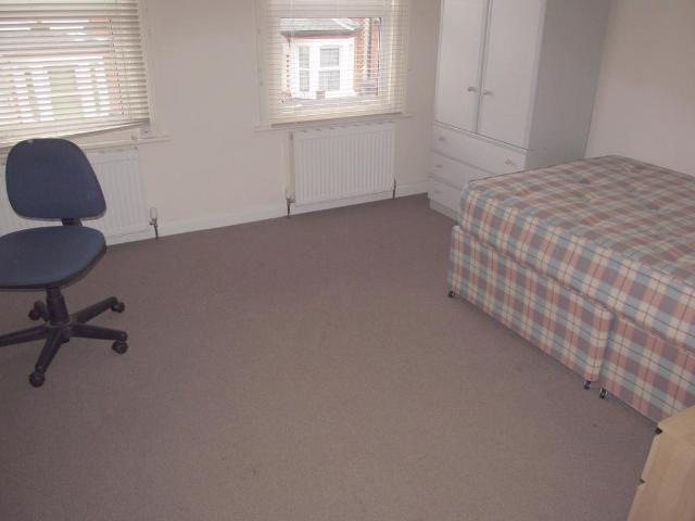 House for rent in Newtown, Reading