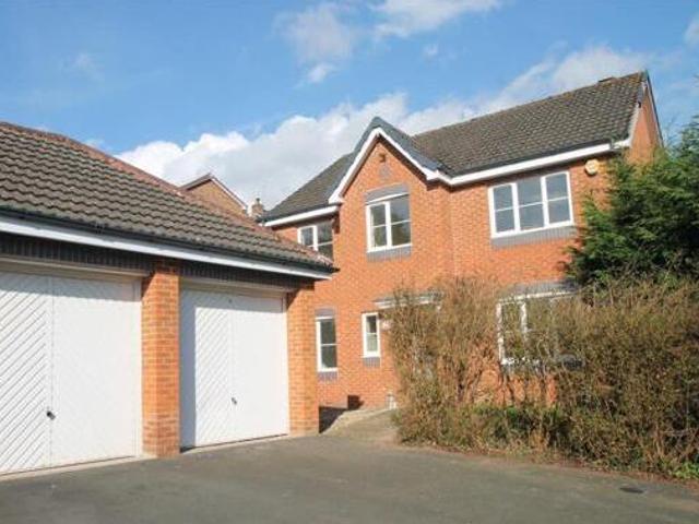 House for sale in Halesowen, Dudley