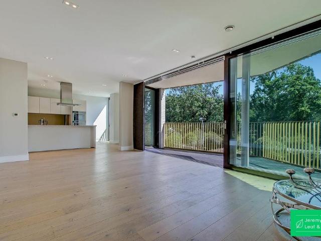 House for rent in Hampstead Garden Suburb, Greater London