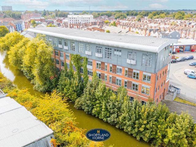 Apartment for rent in Bishopsgate Green, Coventry