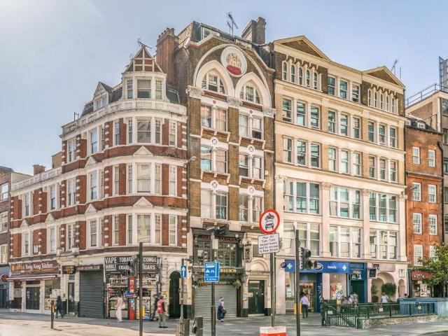 House for rent in Lyons, Greater London