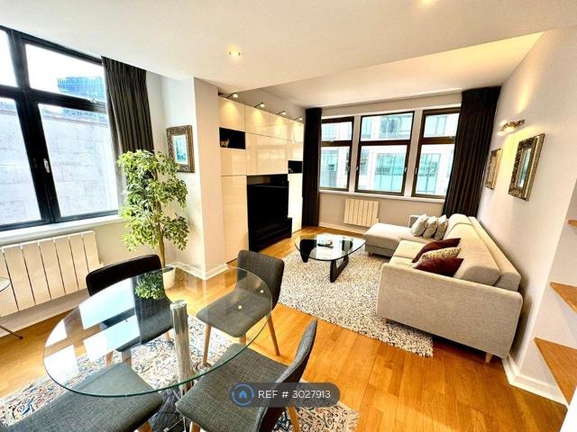 Apartment for rent in Lyons, Greater London