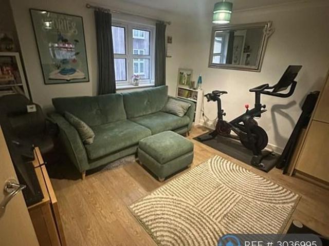 Apartment for rent in Helford, Hampshire