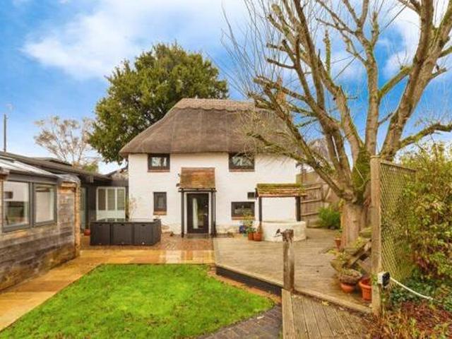 House for sale in Stone, Baswich
