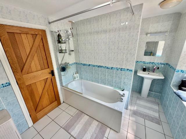 House for rent in Chard Town, Chard