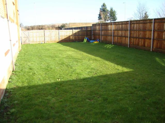 Apartment for rent in Grove Park, Oad Street