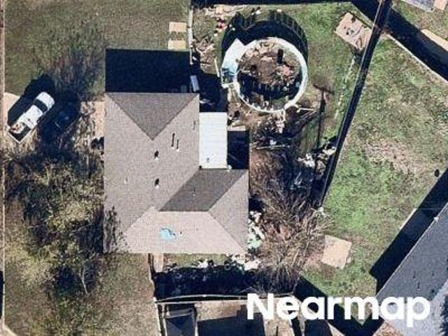 House for sale in Shawnee, Pottawatomie County