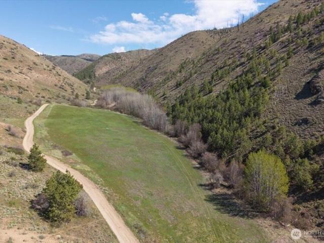 Land for sale in Entiat, Washington