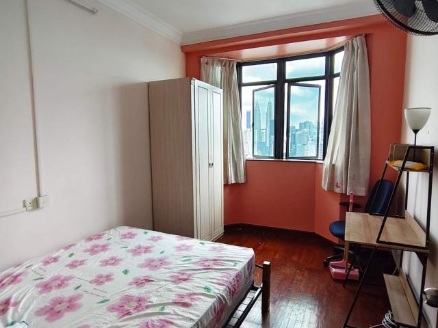 Room for rent in Country Heights Damansara, Kuala Lumpur