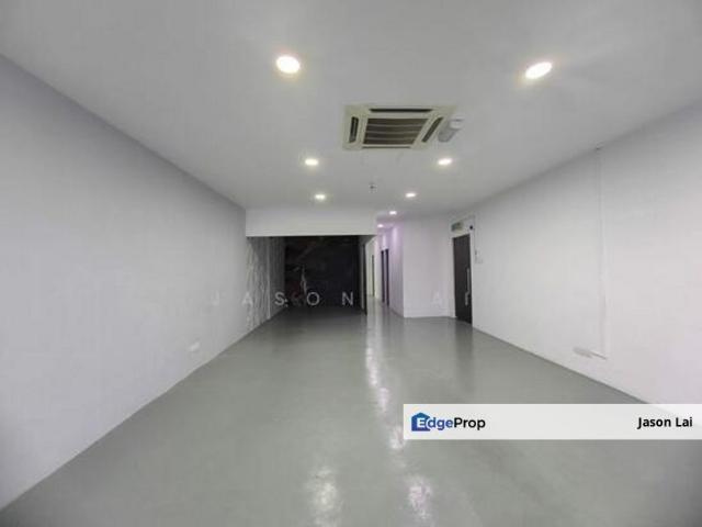 Shop for sale in Petaling, Damansara Damai