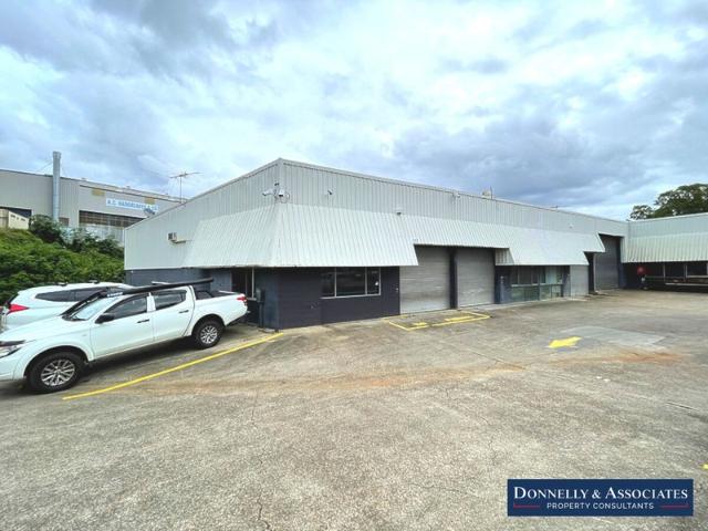 Warehouse for sale in Seventeen Mile Rocks, Greater Brisbane