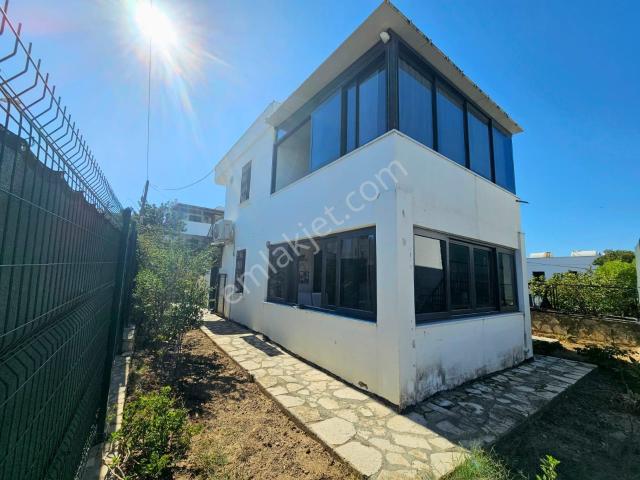 Cumhuriyet, Bodrum içerisinde satılık mülk