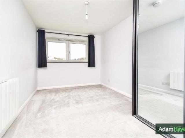 Apartment for rent in London Borough of Barnet, Greater London