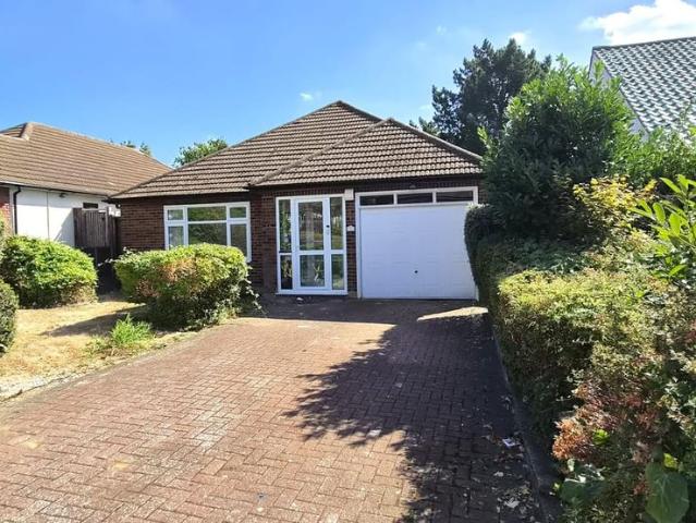 House for rent in Mill Hill, Greater London