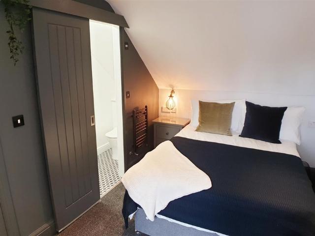 Room for rent in Turves Green, Birmingham