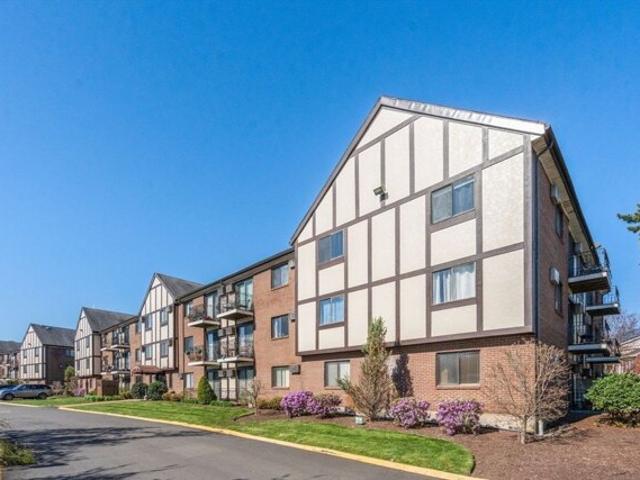 Condo for sale in Randolph, Massachusetts