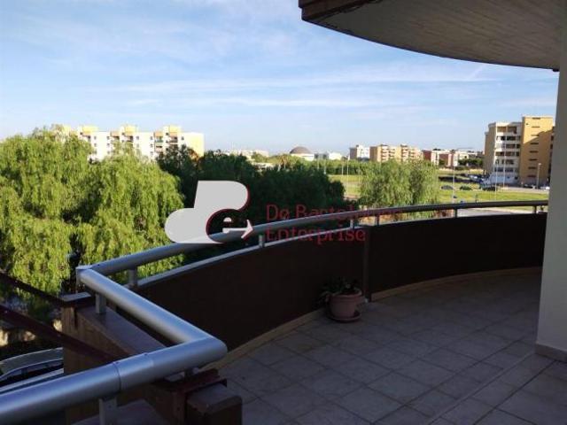 Ufficio in vendita a Puglia, Bari