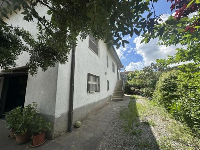 Villa Indipendente in vendita a Bivio Di Ravi, Toscana