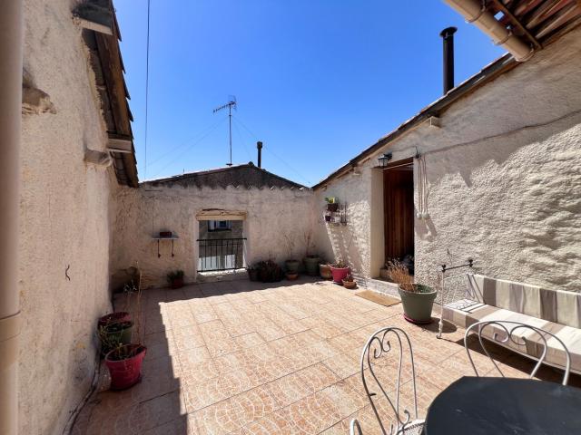 Maison vente à Narbonne, Bize-minervois