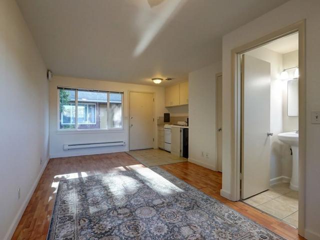 Apartment for rent in University District, Seattle