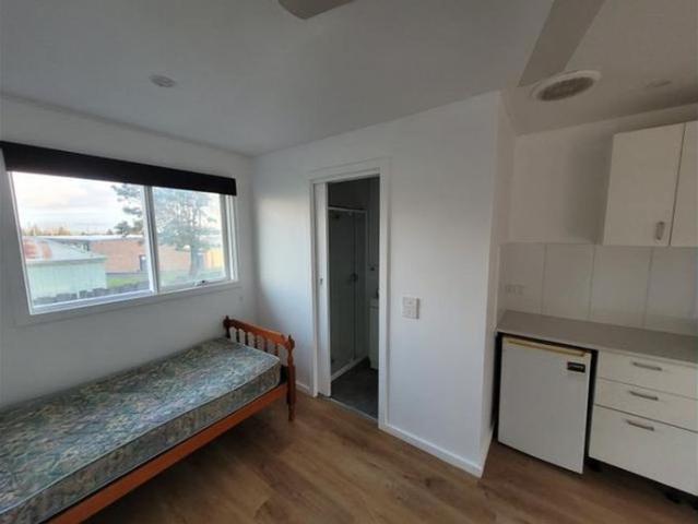 Granny Flat for rent in Morwell, Victoria