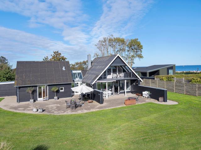 Hus til salg i Strandhuse, Juelsminde