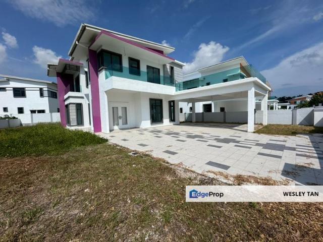 House for sale in Malaka
