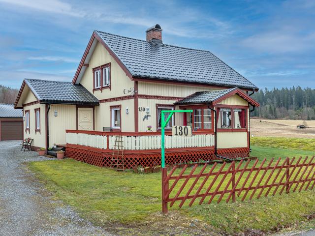 Villa till salu i Dals-Ed, Västra Götaland