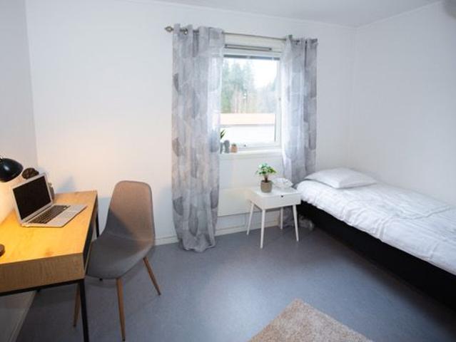 Room hyra i Huddinge