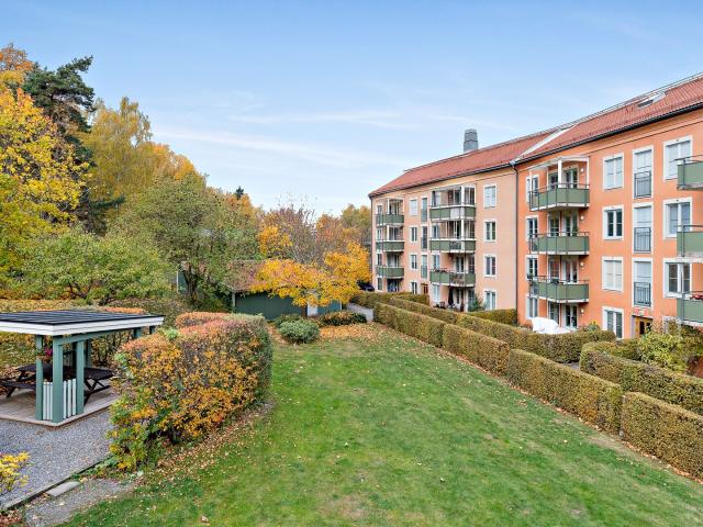 Bostadsrätt till salu i Botkyrka, Stockholm