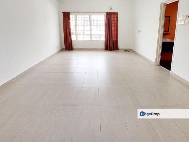 House for sale in Petaling, Subang Jaya