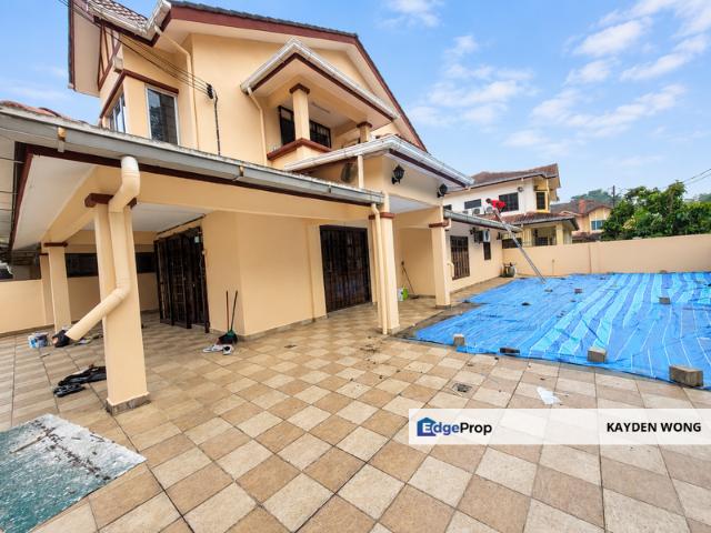 House for sale in Bandar Kinrara 5, Majlis Bandaraya Subang Jaya