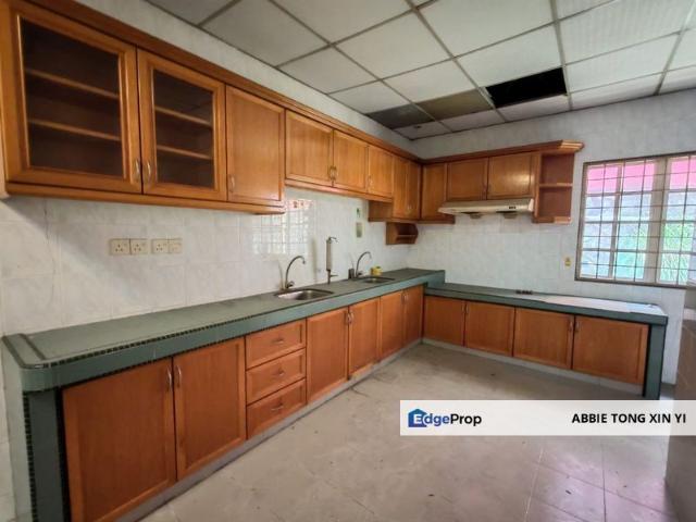 House for sale in Petaling, Subang Jaya
