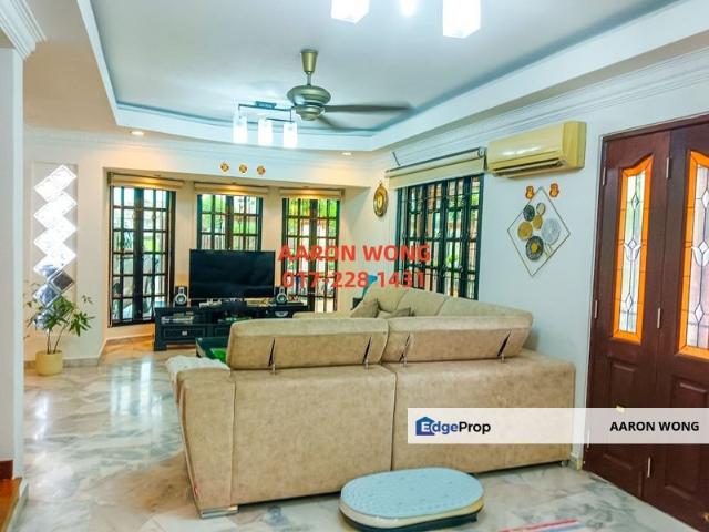 House for sale in Bandar Kinrara 5, Majlis Bandaraya Subang Jaya