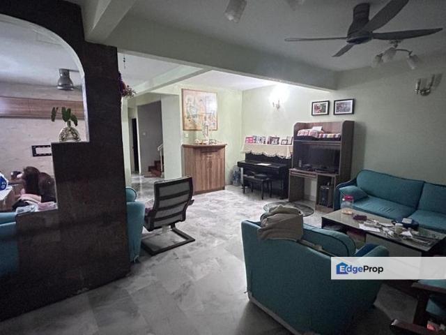 House for sale in Petaling, Subang Jaya