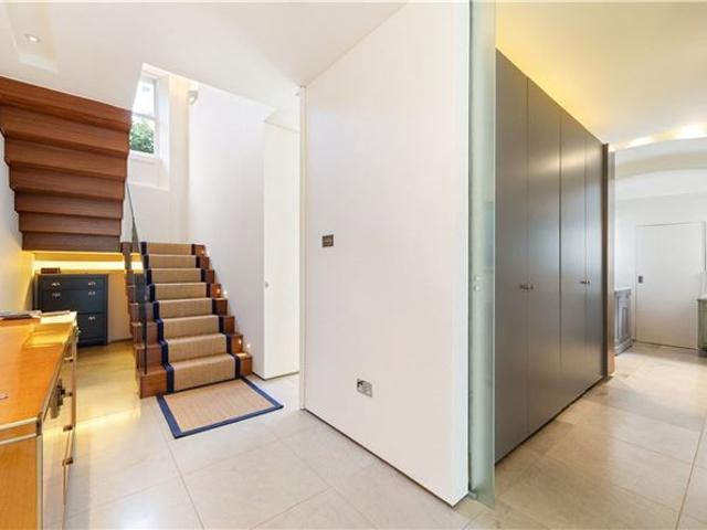 Detached House for sale in Dun Laoghaire, North Tipperary