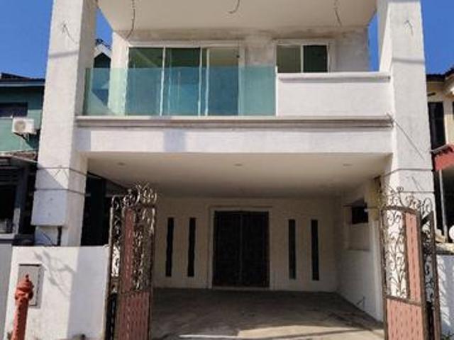 Terraced House for sale in Wellesley, Penang