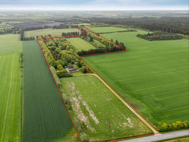 Landejendom til salg i Nørre Nebel, Varde