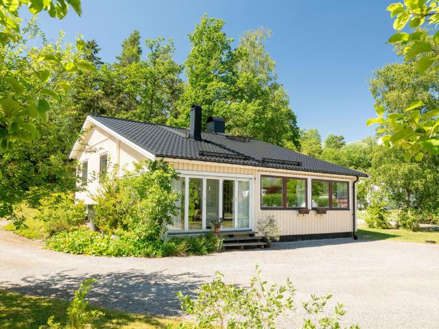 Villa till salu i Nacka, Älta