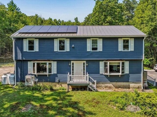 House for sale in Goffstown, Hillsborough County