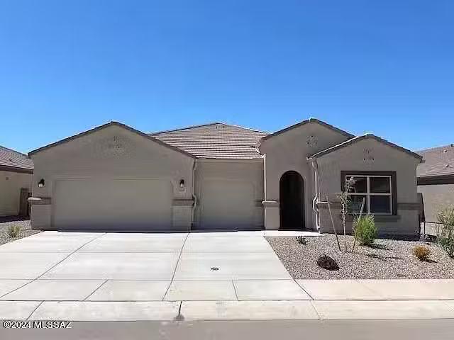 House for rent in Marana