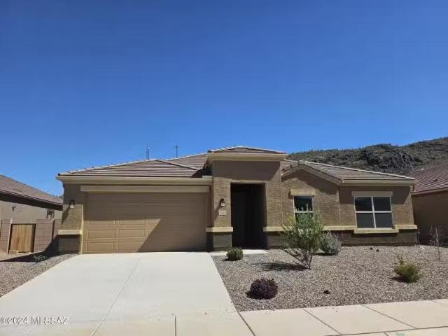 House for rent in Marana