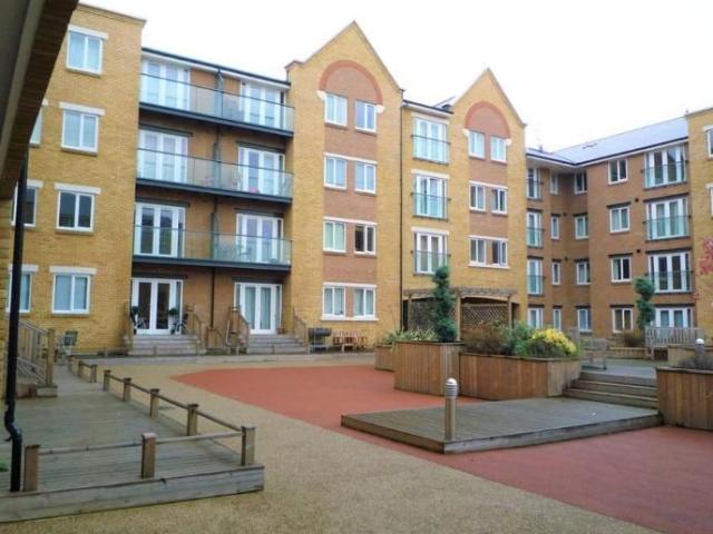 Apartment for rent in Ebbsfleet, Monks Orchard