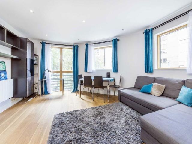 Apartment for rent in Blackfriars, Lyons