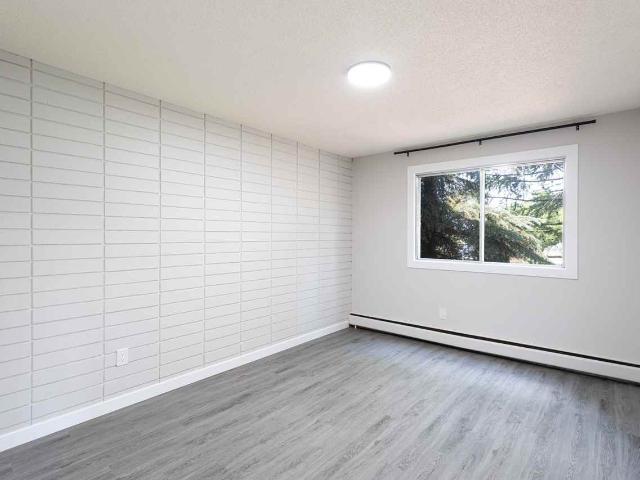 Apartment for rent in Rolly View, Alberta