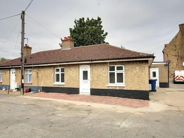 House for rent in Four Gotes, Cambridgeshire