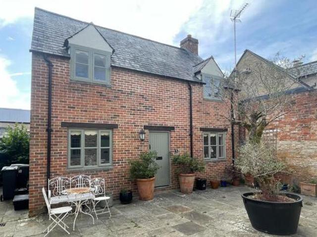 House for sale in Chesterton, Fossebridge